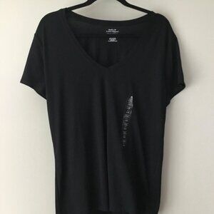 NWT Banana Republic Factory Balck V-neck - Large